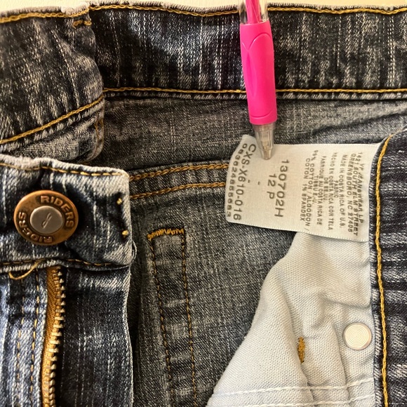 Women’s Riders Jeans - Picture 8 of 8